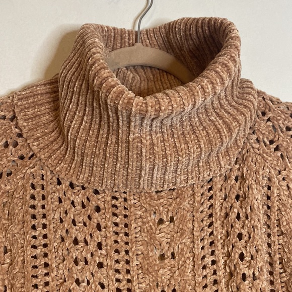 Impressions Cowl Neck Knit Sweater-Tan-Women’s Sz Small-NWT - Picture 4 of 11